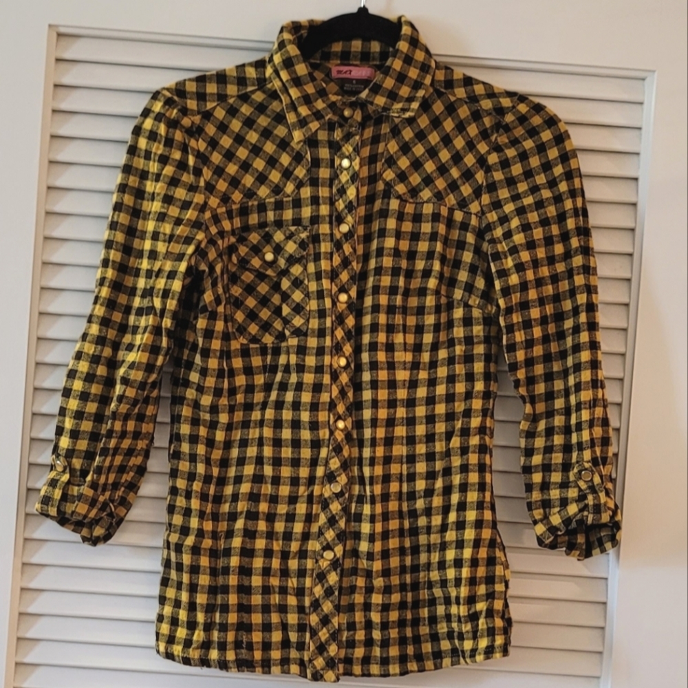 Max Rave - 100% Cotton, Yellow & Black Checkered Collared Long-Sleeve Shirt
